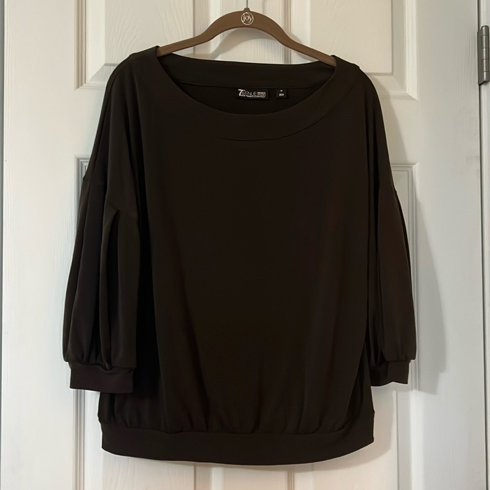 NY & Co 7Ave Design Studio Women's Brown top size medium